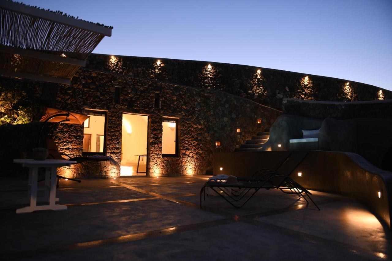 Luxe Efis Home Sea View 4 Villas & 4 Prive Jacuzzi 이메로비글리 외부 사진