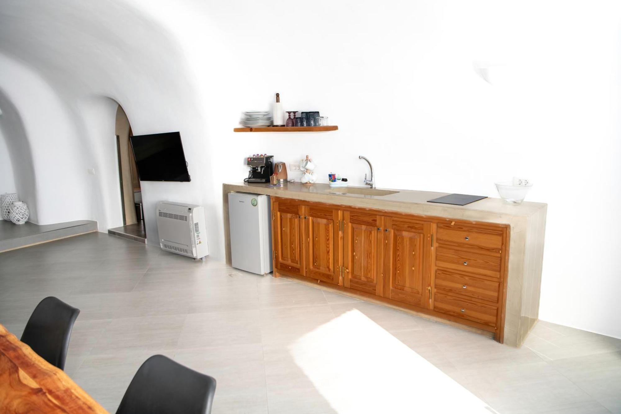 Luxe Efis Home Sea View 4 Villas & 4 Prive Jacuzzi 이메로비글리 외부 사진